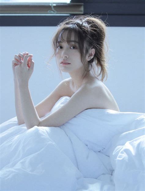 春日观影新体验：感受电影与自然的完美融合